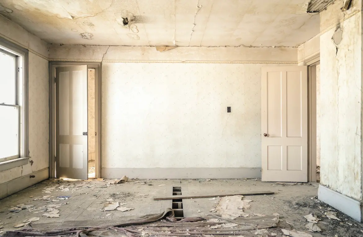 Waste disposal crew managing a cleanout project in Sapulpa